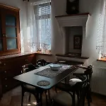 κυανον παραδοσιακή μονοκατοικία στην * Florina
