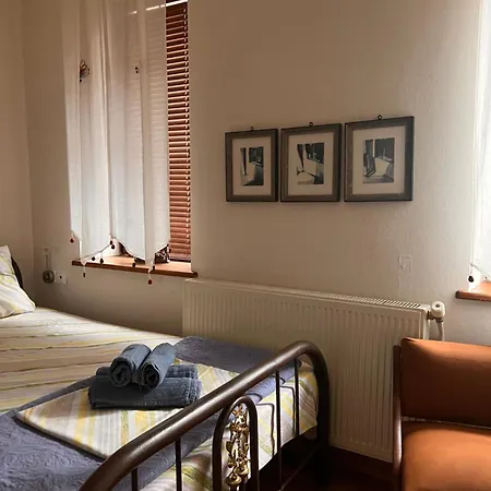 度假居 Κυανον Παραδοσιακή Μονοκατοικία Στην Φλώρινα