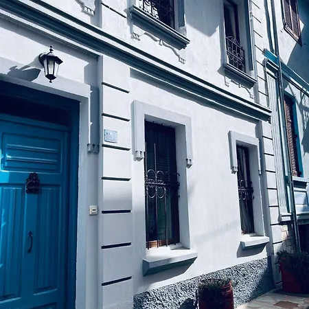 κυανον παραδοσιακή μονοκατοικία στην בית נופש *
