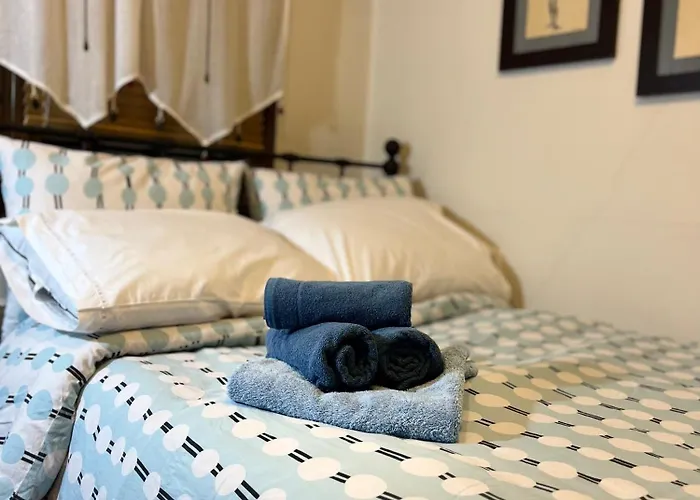 Κυανον Παραδοσιακή Μονοκατοικία Στην Φλώρινα