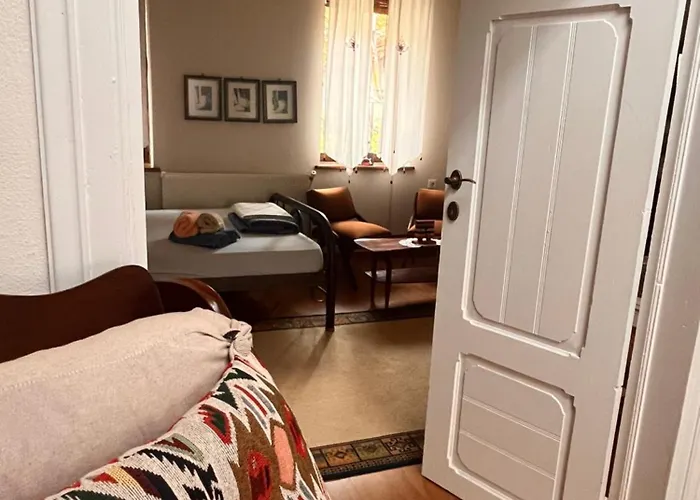 度假居 Κυανον Παραδοσιακή Μονοκατοικία Στην Φλώρινα *